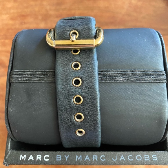 MARC by Marc Jacobs Black/Gold Leather Watch - Picture 2 of 5